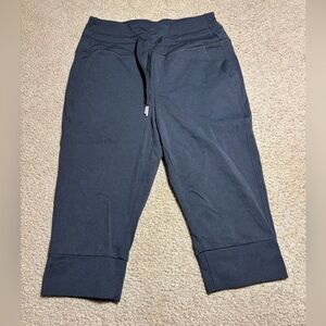 Halara Cropped Black Leggings Womens Size Small